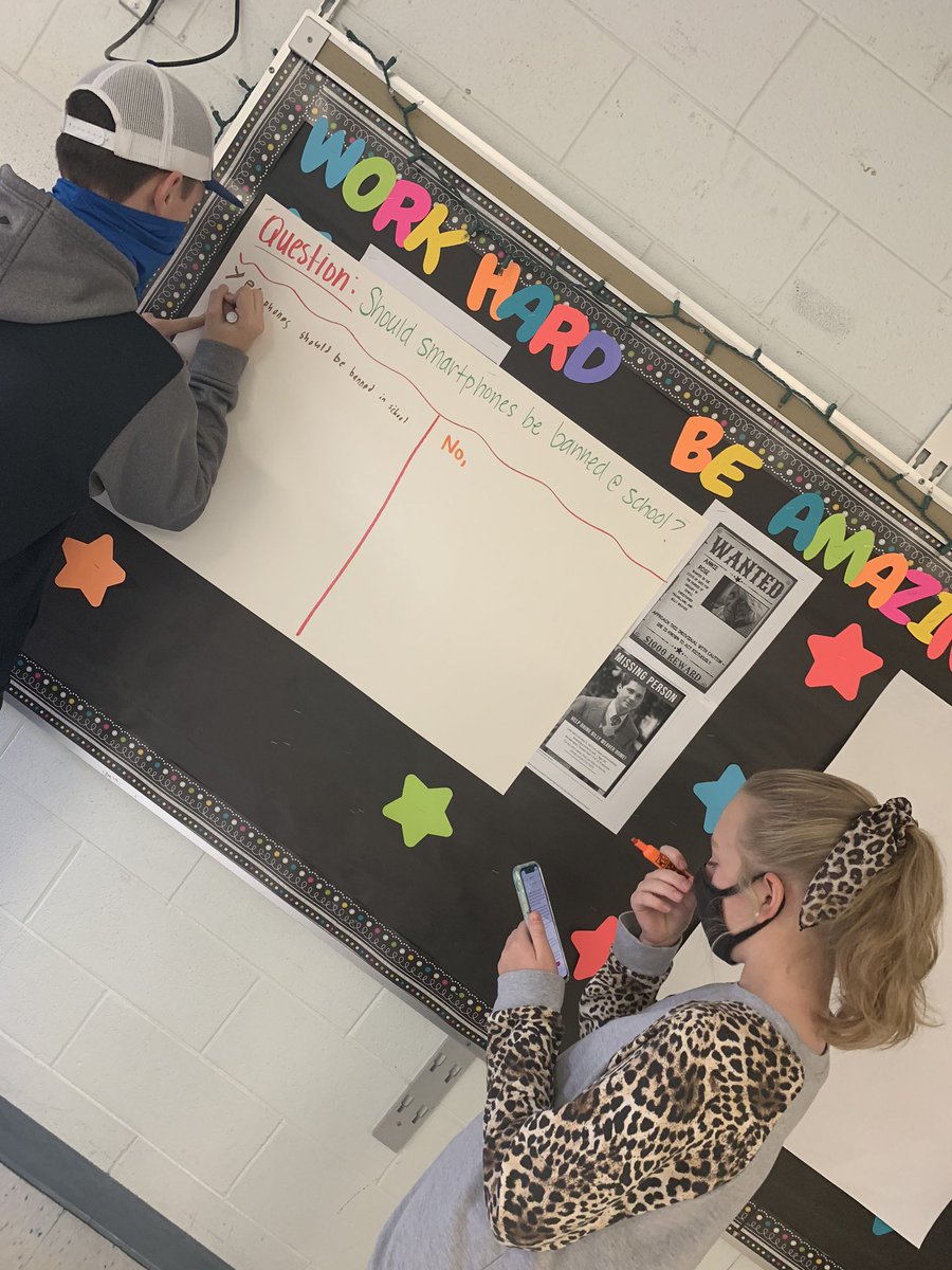 RDavisGMS's tweet photo. Today in small groups, we wrote argument thesis statements and then transported them into strong introductions. Gosh it feels so good to have kids in my classrooms!๐๐พ #GMS #shapingscotties #makingthemiddlematter #thankfulforsmallgroups @GMSRMurphy https://t.co/lurgi1bZ5A