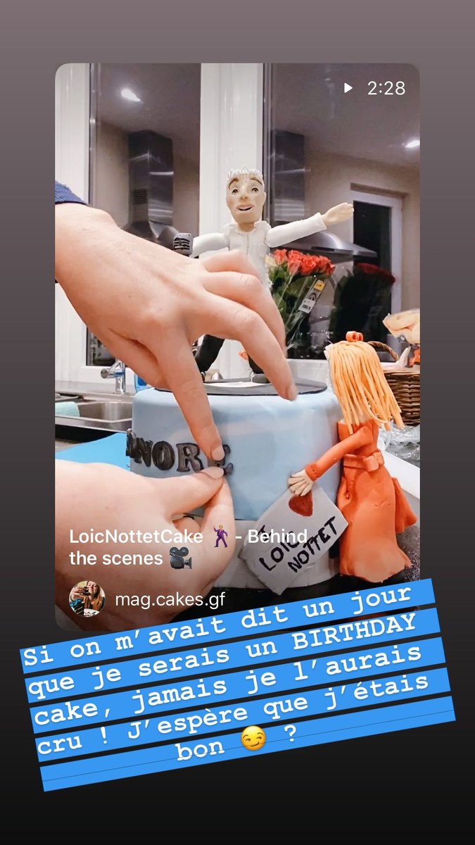 LNtranslators's tweet photo. Evening thoughts 😂 #originalcake
💬 | "If anyone had ever told me I would be a birthday cake, I never would have believed it! I hope I was good? 😏" https://t.co/5V7uXwBs42