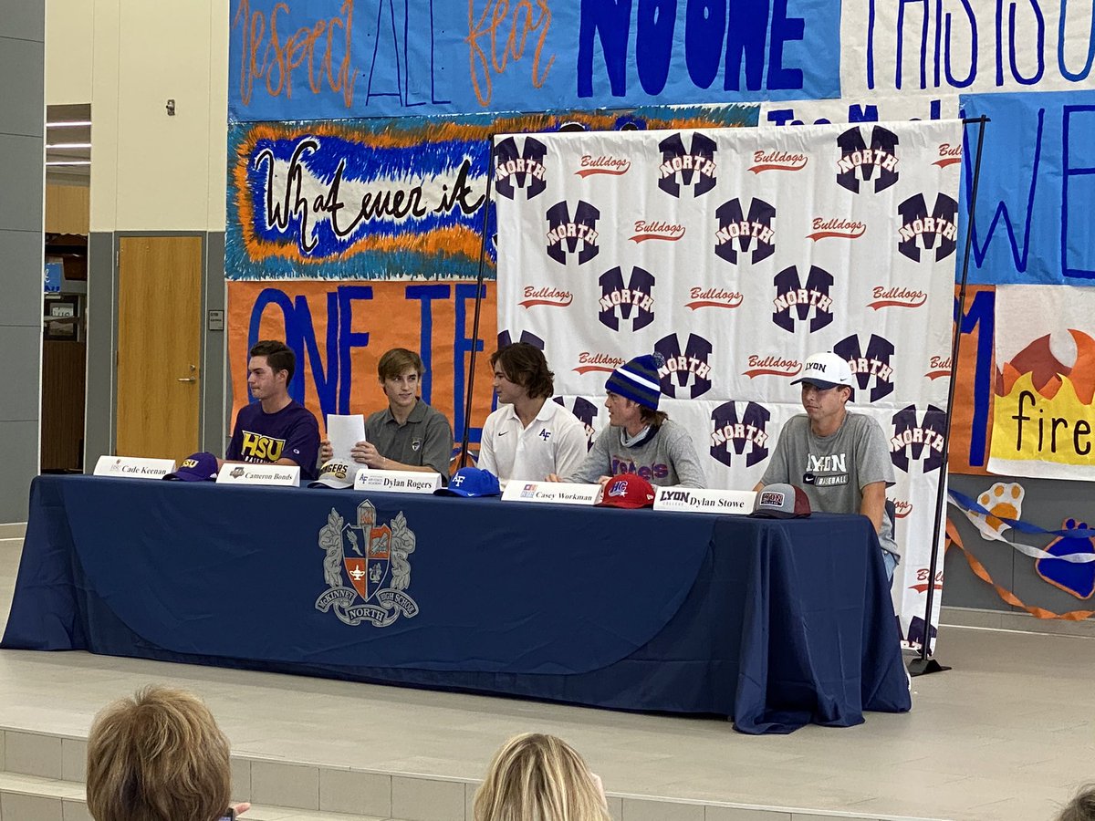 Congrats to five Bulldogs signing today to play college baseball!!