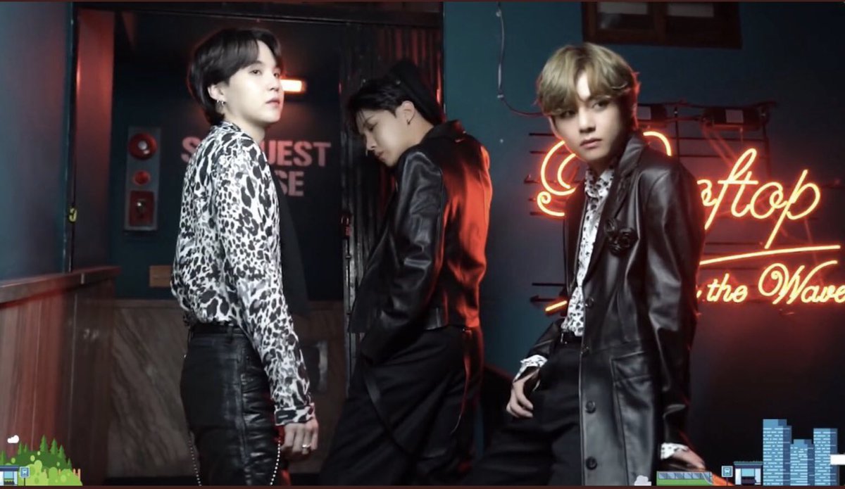AtienzaMochi's tweet photo. #btsau #jimincentric #vampireau #jikookau #yoonminau #vminau #jihopeau #namjin #jimin
Where Jimin is one of the most mischievous student in his   campus then one day he try to cutting class but accidentally discovered that all of his teacher are not a normal human. https://t.co/dD9ThpvXwG