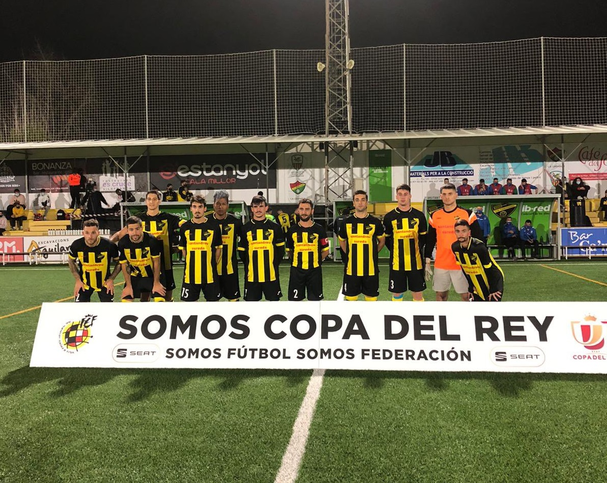 Desde el Baleares Sin Fronteras FC queremos dar la enhorabuena al <a href="/cardassar/">CE Cardassar</a> por su pase a la 1ª ronda de la #CopaDelRey.

Queda muy lejano el partido entre ambos en Son Moix, el 5 de enero de 2019 en el cual ganamos 6-1 y la derrota en el último minuto en la j.36 en Sant Llorenç