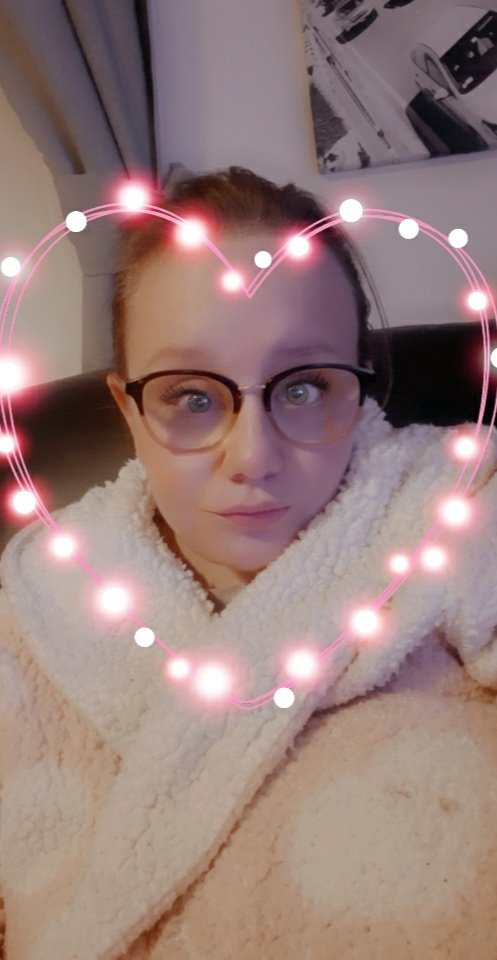 Clare_Carr's tweet photo. Propa wintery out there tonight #DressingGownWeather #GottaHaveAFilter #HuDis https://t.co/J3u7C37JlV