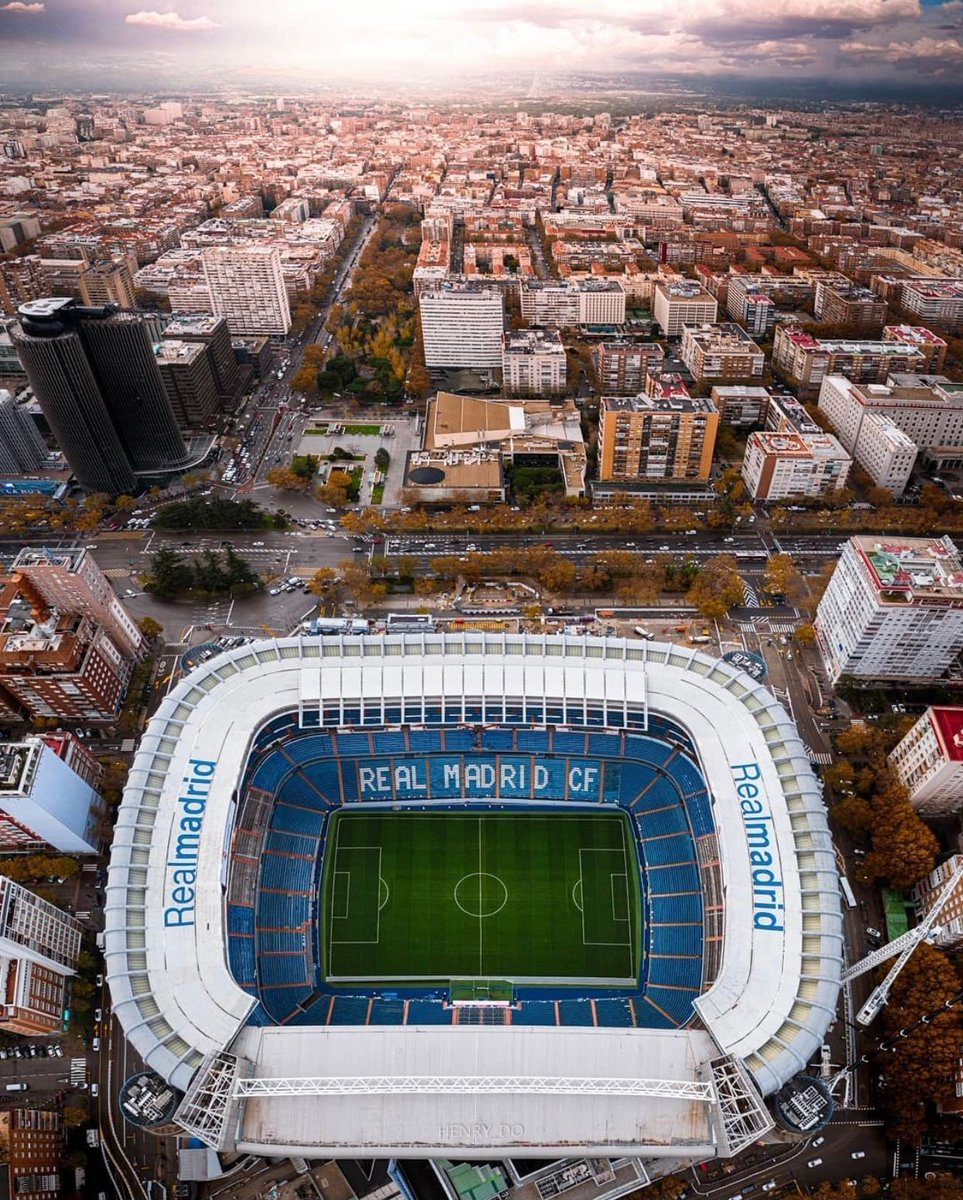 Earth Pics tweet media