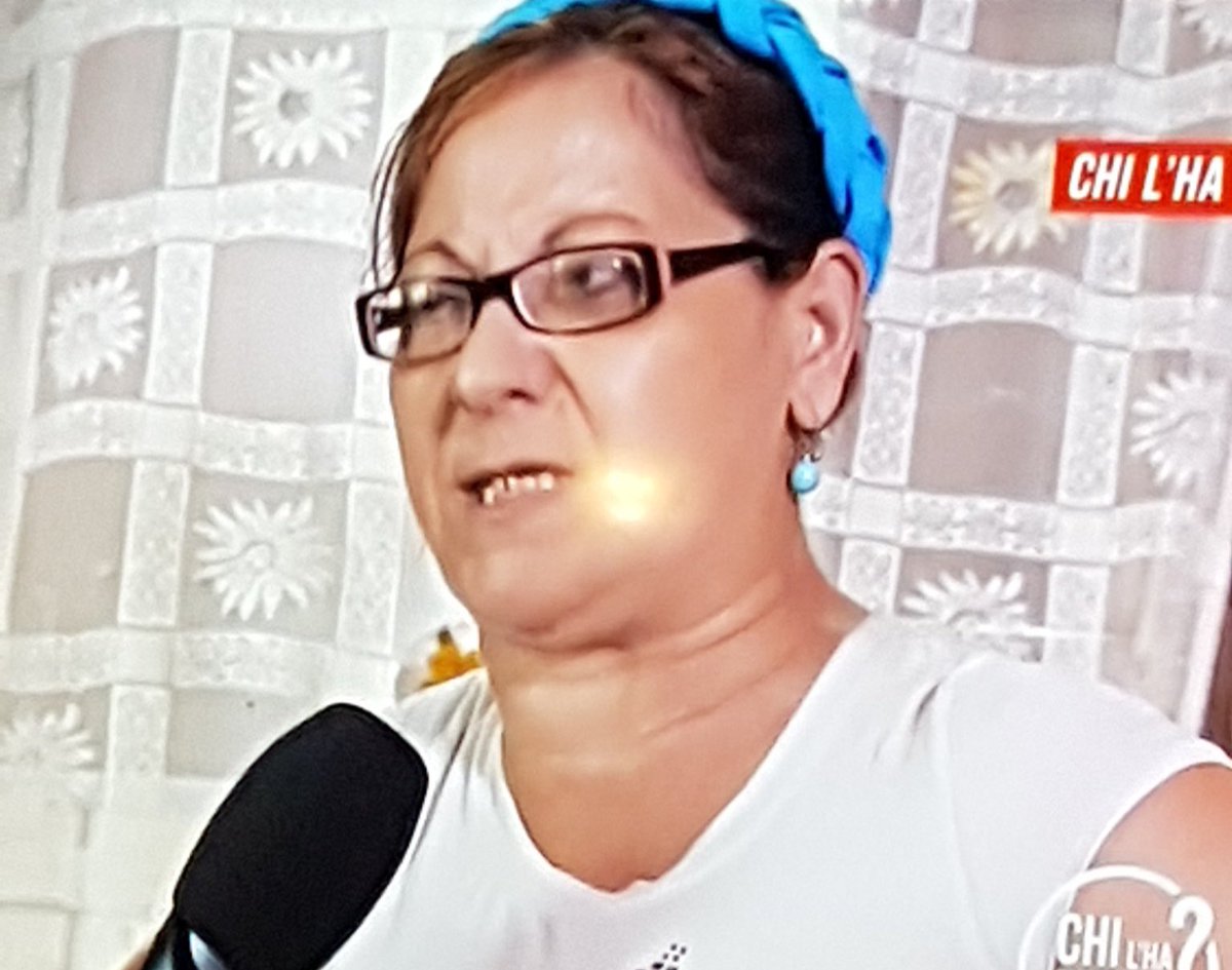 miamarylun's tweet photo. ... #chilhavisto é meglio della chirurgia estetica: il prima e il dopo la cura della sig.ra #Scuto! #chilhavisters https://t.co/4bFZtQKt6V