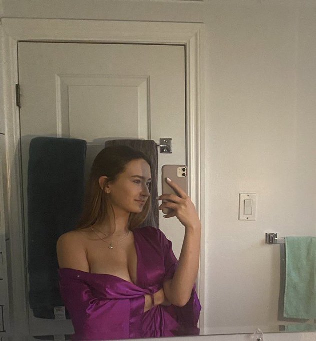 Trying to find a man worthy of paying my rent is hard 😞 DM&rsquo;s are open but no guarantees.    #paypig #findom<a href="/tag/findom"class="tags"><span>#findom</span></a><a href="/tag/paypig"class="tags"><span>#paypig</span></a>