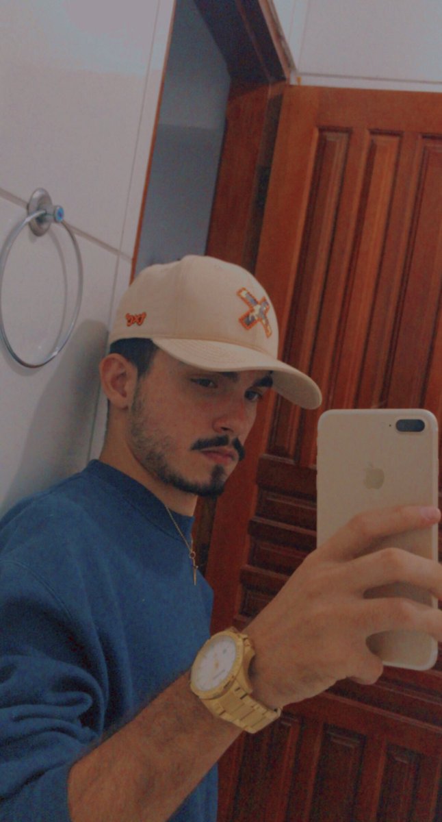pedroaugustts's tweet photo. Feio não, exótico 🐲 https://t.co/tMW2FKnJBe
