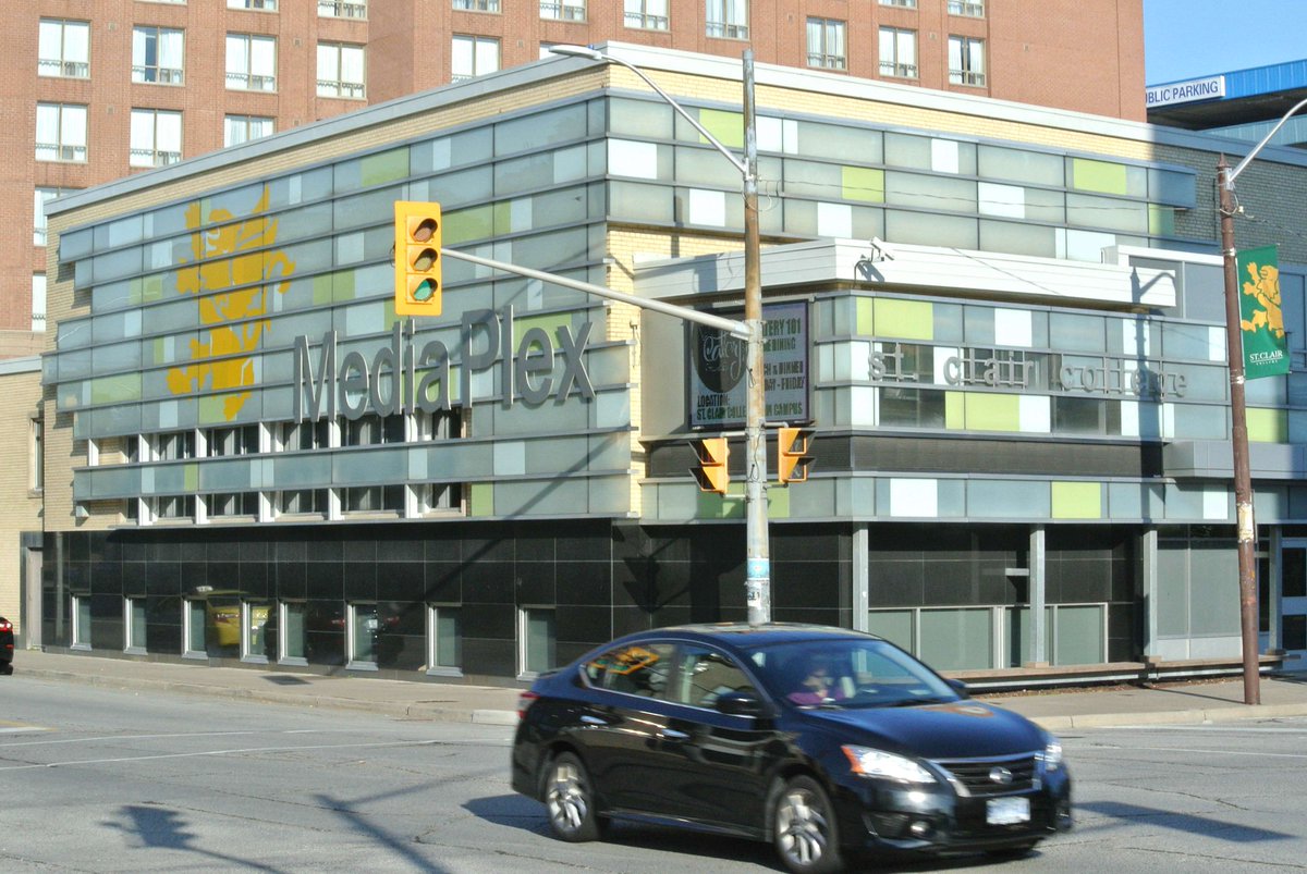 St. Clair College tweet media