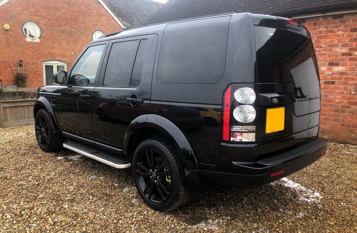 NdsDetailing's tweet photo. Two maintenance details today. They both have Fusso wax on them but all the work today was done with products supplied by @AutosmartUK https://t.co/9StVgVbDT7