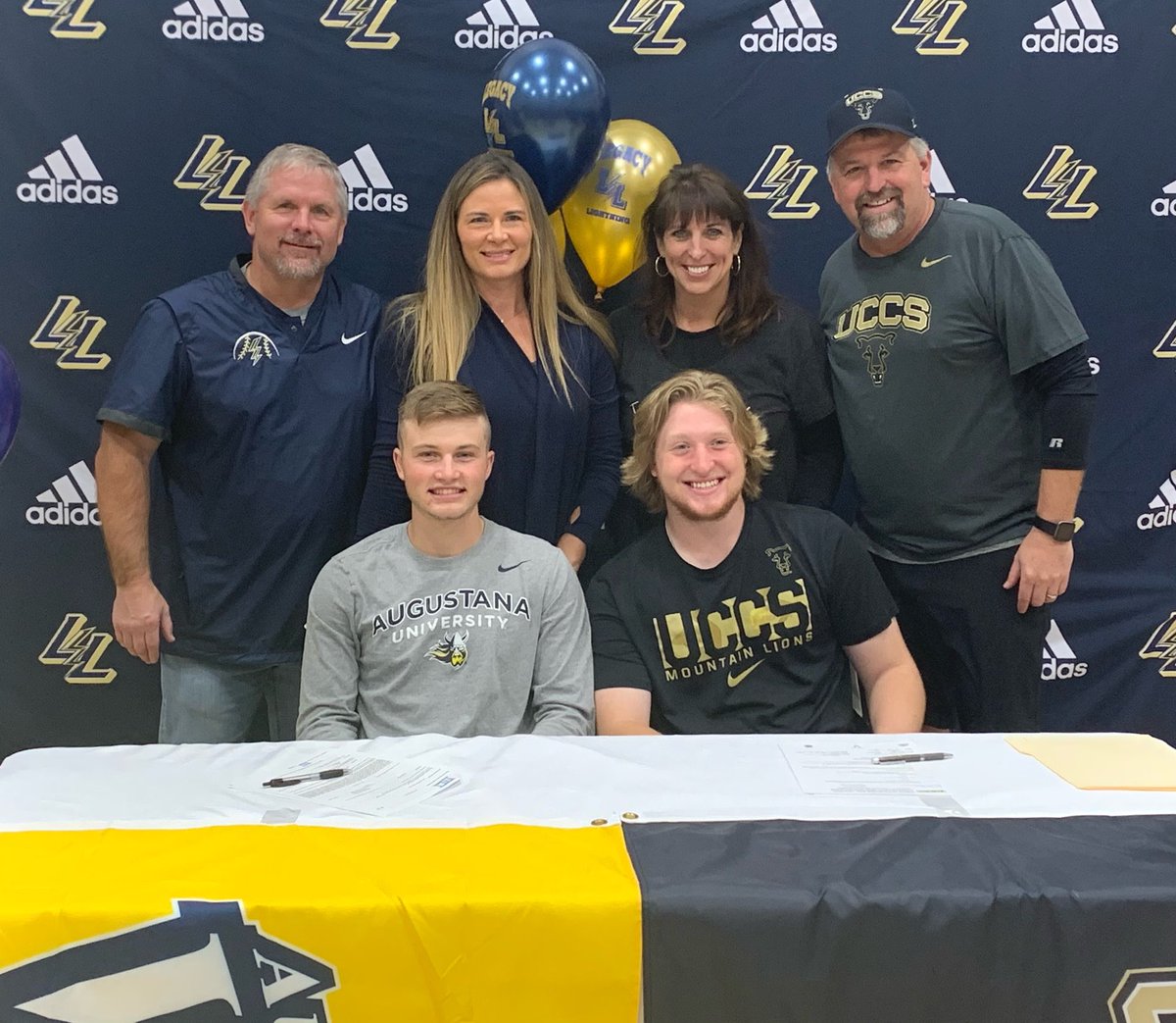 Cale Claridge and McCully Sehr sign their respective NLI. Congratulations to you both.