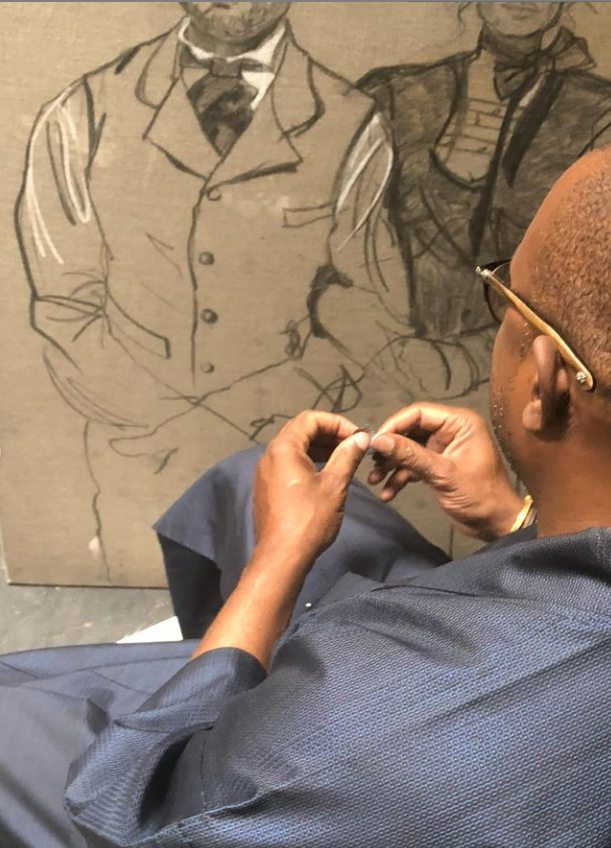 Toastiewiththe's tweet photo. #AngelinaJolie IG chazguest
@comeawaymovie Can’t wait to be taken away by this movie @davidoyelowo so happy when I get to see you doing your thing!! AJ 💥 #art Had fun drawing on your set !!! #artlife #ComeAway https://t.co/5Sm3dJyYMp
