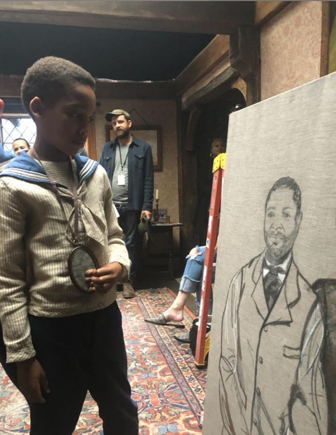 Toastiewiththe's tweet photo. #AngelinaJolie IG chazguest
@comeawaymovie Can’t wait to be taken away by this movie @davidoyelowo so happy when I get to see you doing your thing!! AJ 💥 #art Had fun drawing on your set !!! #artlife #ComeAway https://t.co/5Sm3dJyYMp