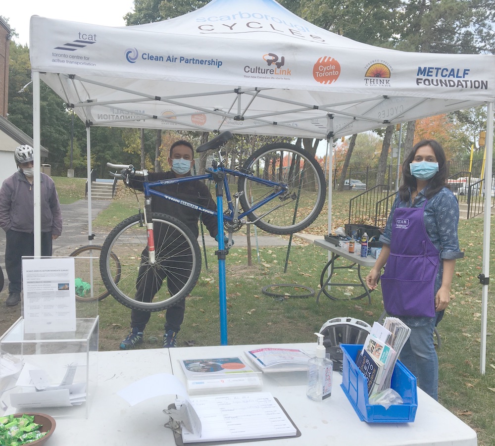 Now Nita helps us at our Lawrence-Orton Bike Hub with our outreach efforts in the community... by helping us connect with new residents in the Cedarbrook, Cedarbrae, and Woburn neighbourhoods. Building these grassroots connections are key!  #bikeTO  #ScarbTO  #Ward24  #Ward20