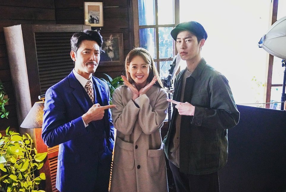 LeeJaeWook_News's tweet photo. [201112]​ IG Update​ by ara_go_0211 &amp; zu_hun_kim ​
#อีแจอุค
#이재욱
#LeeJaeWook 
#DoDoSolSolLaLaSol https://t.co/ZBP9yS6kup