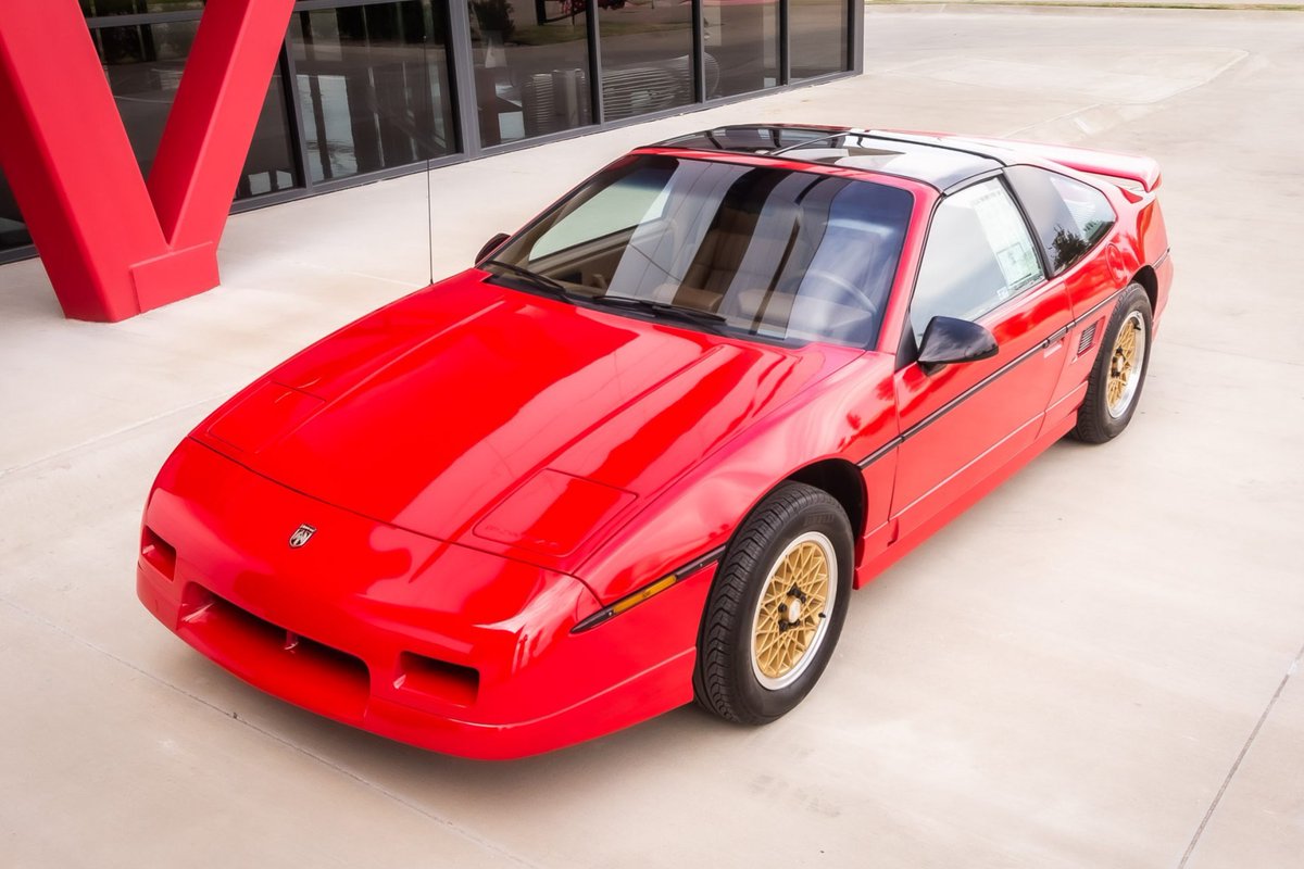 108-Mile 1988 Pontiac Fiero GT. bringatrailer.com/listing/1988-pontiac-fier...