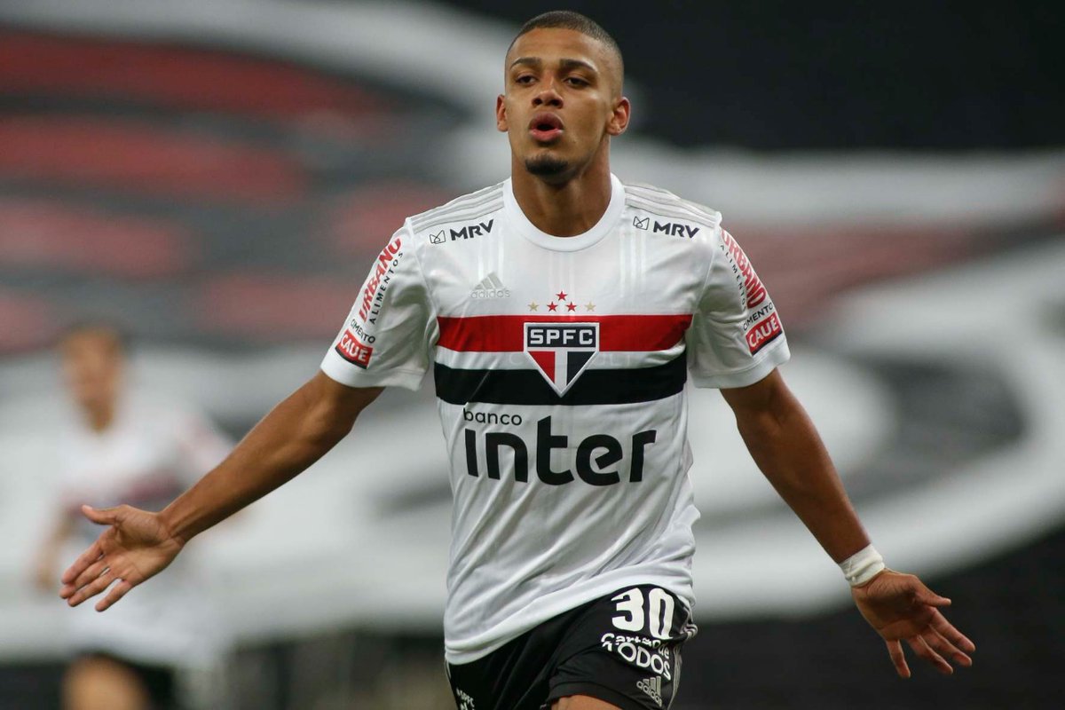 SaoPauloFC's tweet image. Ele vai direto pro gol. 

Em 2020: 
2️⃣6️⃣ jogos
1️⃣7️⃣ gols

Agora, artilheiro da Copa do Brasil: 6️⃣ gols. 

⚽ ⚽ @09brenner #MadeInCotia 🇾🇪