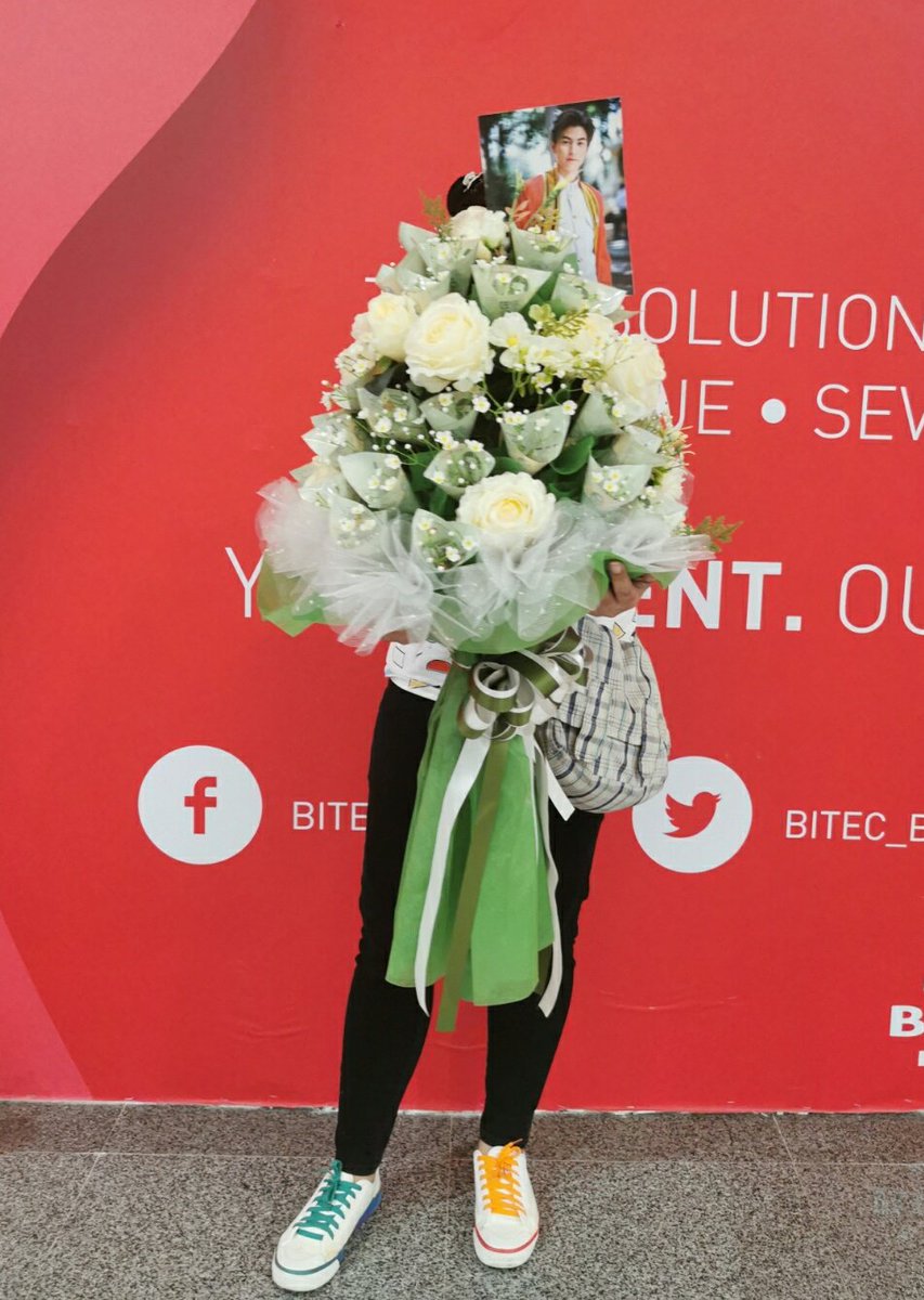 61) @gulfkanawut #ConGULFtulations #Giftofgulf  #GulfKanawut  #ลูกบอลของคุณบิ๊กกลัฟ  #หวานใจมิวกลัฟ