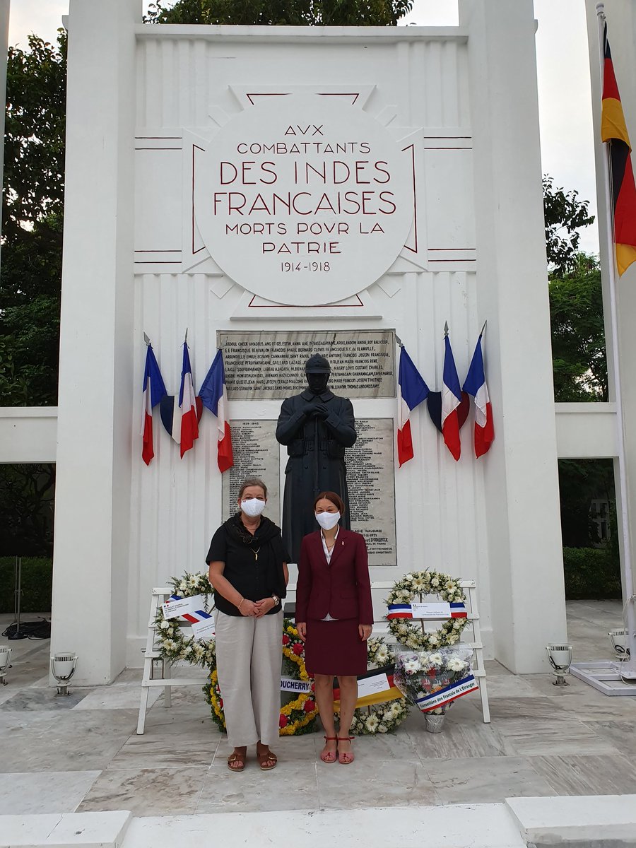 GermanyChennai's tweet image. Something very particular + personal for me to commemorate the end of #WorldWarI yesterday on invitation of my French colleague in #Puducherry #NeverAgain #ArmisticeDay #peace #FreedomOfSpeech #development #Chennai #Hyderabad #Vizag #AndhraPradesh #TamilNadu #Telangana 🇨🇵🇩🇪🇮🇳🇪🇺