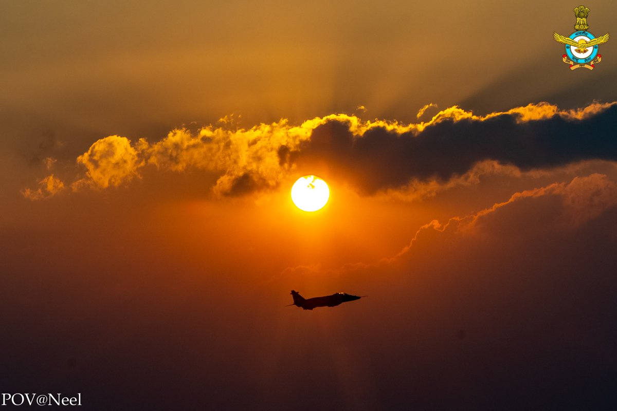 IAF_MCC's tweet photo. #Pictureoftheday

Setting sun, orange sky, an IAF Jaguar returning home after a successful mission - Constants in a world of variables.

#IndianAirForce #jaguar https://t.co/VrTDjOm1U2