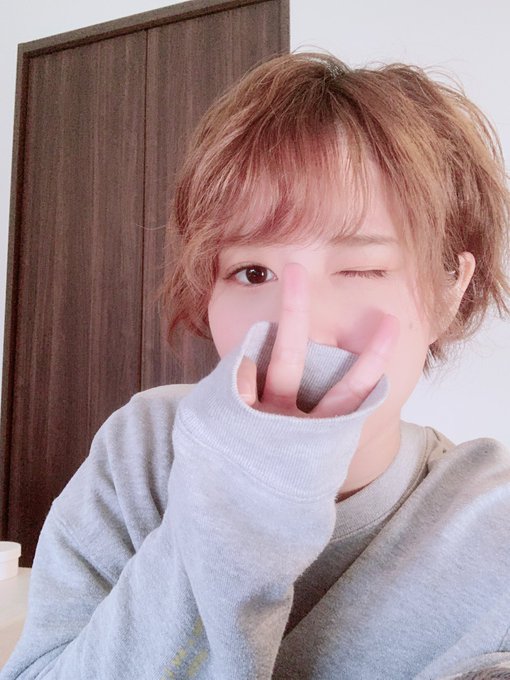 Twitterの機能増えてる！驚き 久々にパーマかけました https://t.co/qBqAUkiOxT