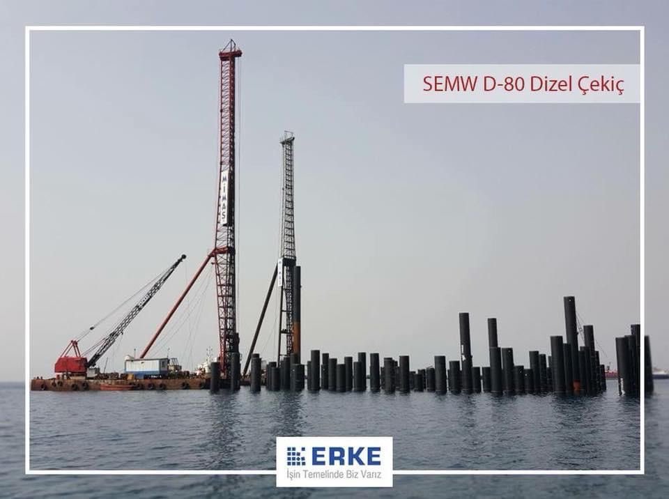 ErkeGroup's tweet photo. #SEMW D-80 model
 #DizelÇekiç, 
#DieselHammer
#Erke #ErkeGroup
#İşinTemelindeBizVarız https://t.co/YjLX7KvCVF