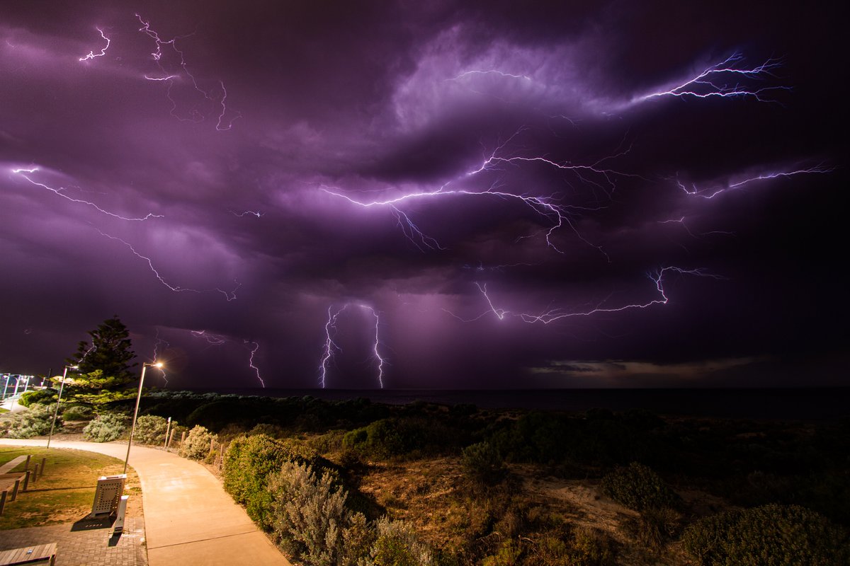 That storm #adelaidestorm
