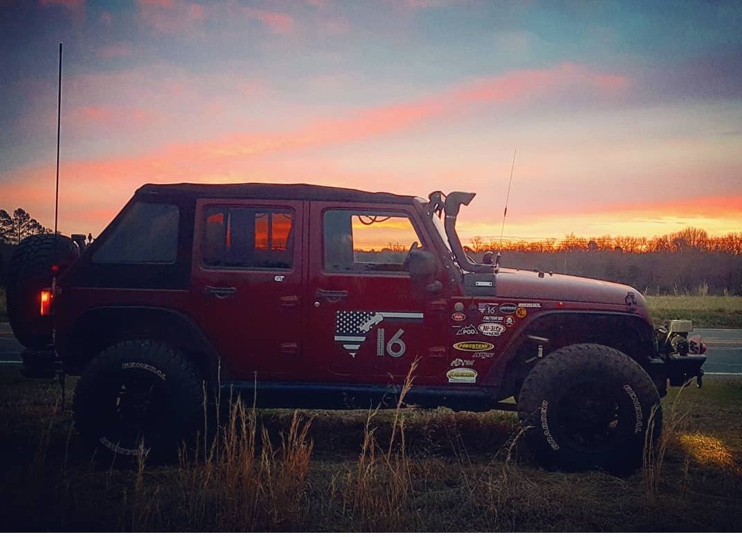 RootOneSix's tweet photo. #ThrowbackThursday!! This picture was taken on the day #RootTheJeep was taking us to our first hunting experience in years. The positive impact of that opportunity would prove to be the #Reboot I needed to help create positive changes in my life as a #ReactivatedHunter https://t.co/UyEVrzKp29