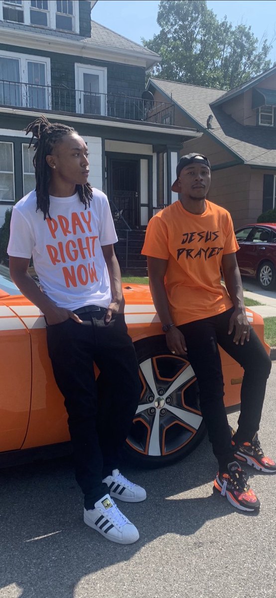 WhozMEECH's tweet photo. New music video “Pray Right Now”, dropping 11/13/2020. The whole world is in need of a new prayer anthem 🙏🏾🙏🏾🙏🏾🙏🏾 https://t.co/s7N6ogRKXc