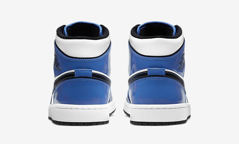 Fullress ナイキ エア ジョーダン 1 ミッド Se シグナルブルー Nike Air Jordan 1 Mid Se Signal Blue Dd64 402 T Co Wdyt2bsdj8