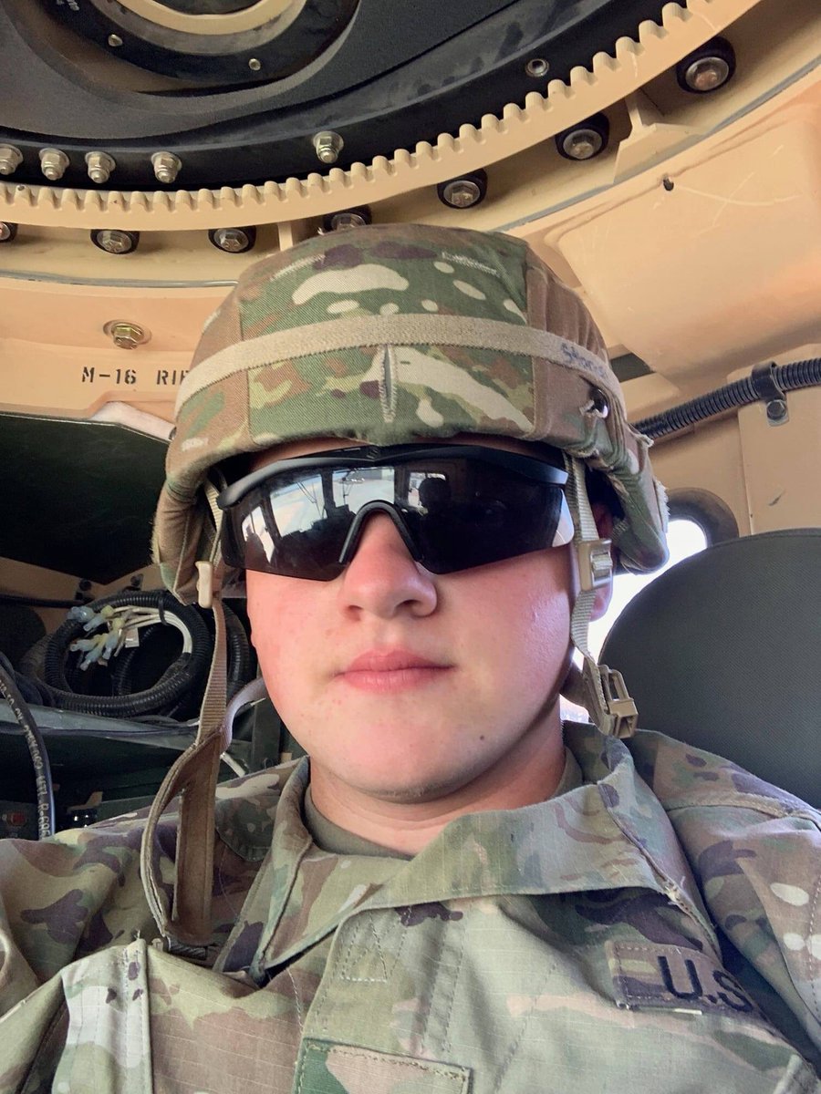 StanishSteve's tweet photo. Happy Veteran’s Day to all! @StanishMatt #armystrong  #usa #grind 🇺🇸 https://t.co/Z7FAkeHQyb
