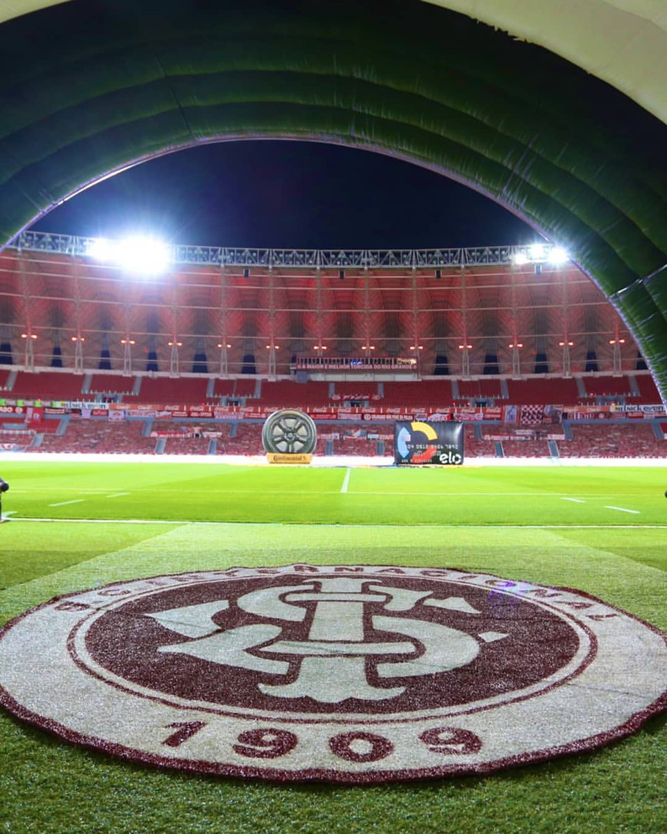 SigaaInter's tweet photo. Noite de Copa do Brasil! 🏆🇧🇷
.
#VamoInter #SigaInter #CopadoBrasil2020 https://t.co/J6bCFPKT76