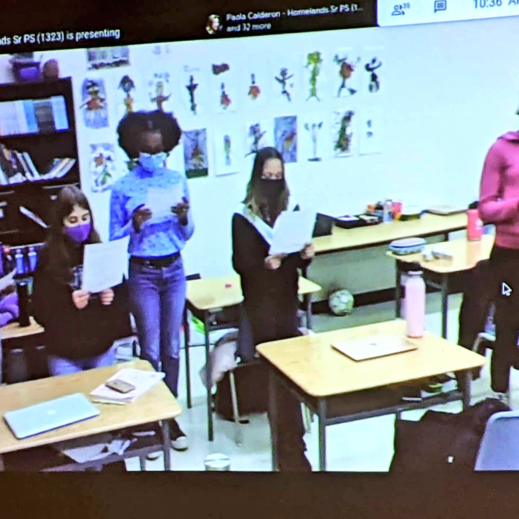 Thank-you to Mr Allen for assisting with the music and the 6/7 ELC for a performance and a Mme Doiu's FI class for singing for Homelands virtual remembrance day. Well done all.
#remembranceday 
#lestweforget🌺 
#remember