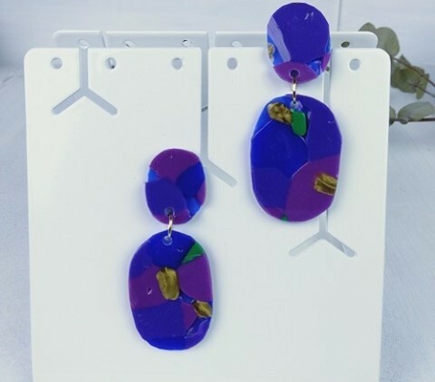 pookipoiga's tweet photo. Let this brightness steal your look this summer! Handcrafted from single-use items, every bit of color you see in these vibrant gem drop dangles is melted plastic! When the ‘multiverse’ of throwaways becomes a statement on your ears! https://t.co/JeKC9UBCtt https://t.co/cmVj9Mu5RG