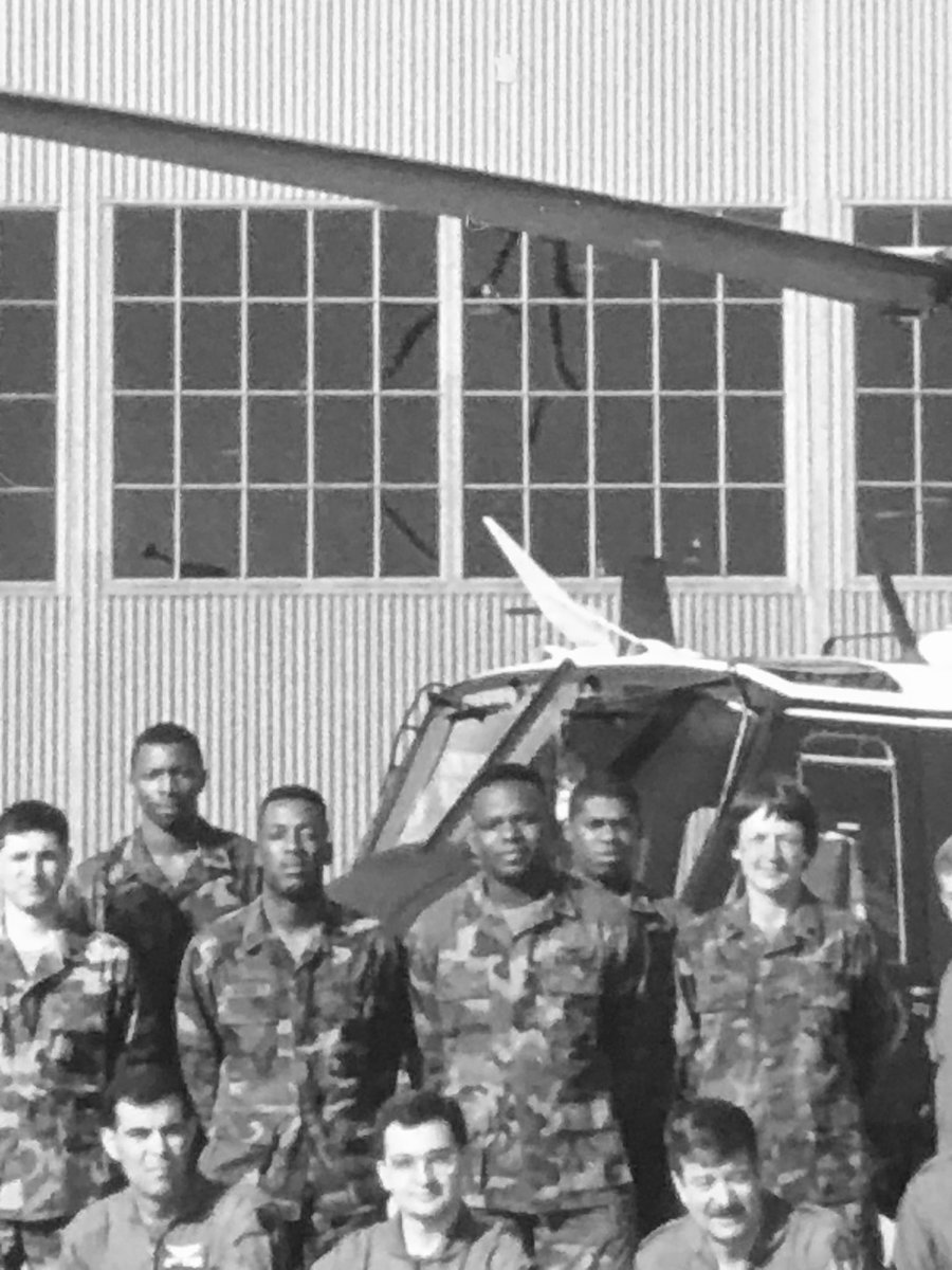 brianB_0537's tweet photo. Honoring and celebrating those who served! #eulessVETERANS Thank you for your service #HOMEDEPOTVETS🎗🇺🇸🎗@shane_home @Ana_A_Duran @0537_OASM_luke @miranda_mike91 @DonGraham16 https://t.co/YlRXa1ix6W