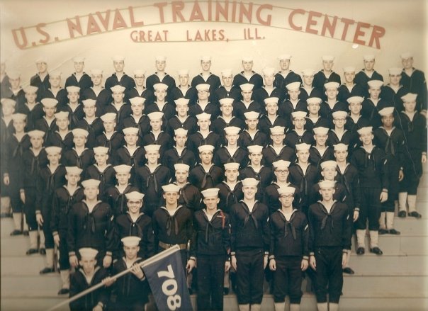 LevysSports's tweet photo. Remembering all veterans today but especially the man that inspired me!  #Pops #VietnamVeteran #USNavy #RemembranceDay #VeteransDay https://t.co/GirRfgGT14