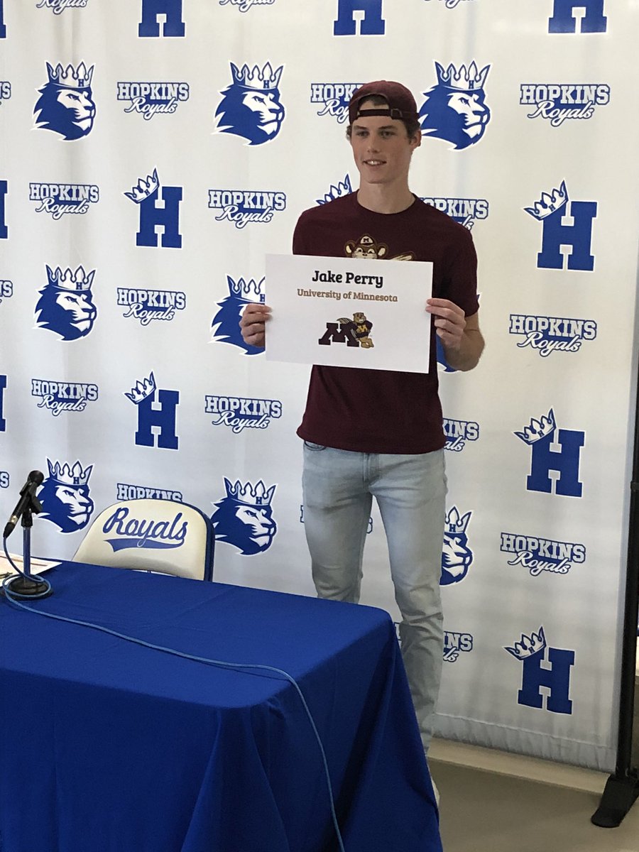 rperrysju's tweet photo. Some people dream of meeting their favorite ballplayer, I was lucky enough to watch mine grow up. Congrats Jake!!  Dream big #SkiUMah https://t.co/79iExTKZL8