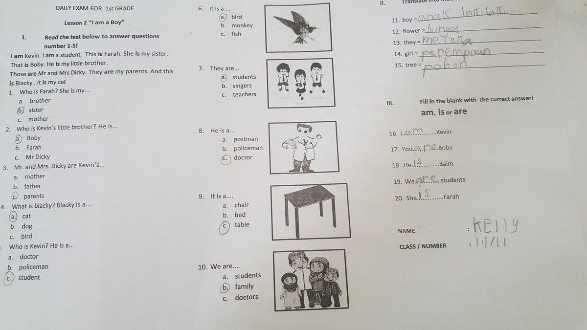 jinoell's tweet photo. Mmg kelly blm lancar baca nya, nulis jg masih di dikte, tiap ada soal sll dibacakan dl bru dia milih sendiri. Spt bhs inggris ini, terharu bgt dia bisa ngerjain semua dan betul. Ini berlaku buat math sm inggris kl pelajaran lain duuuuh bikin mak tensi tinggi 😅 https://t.co/7q0dlKmxRH