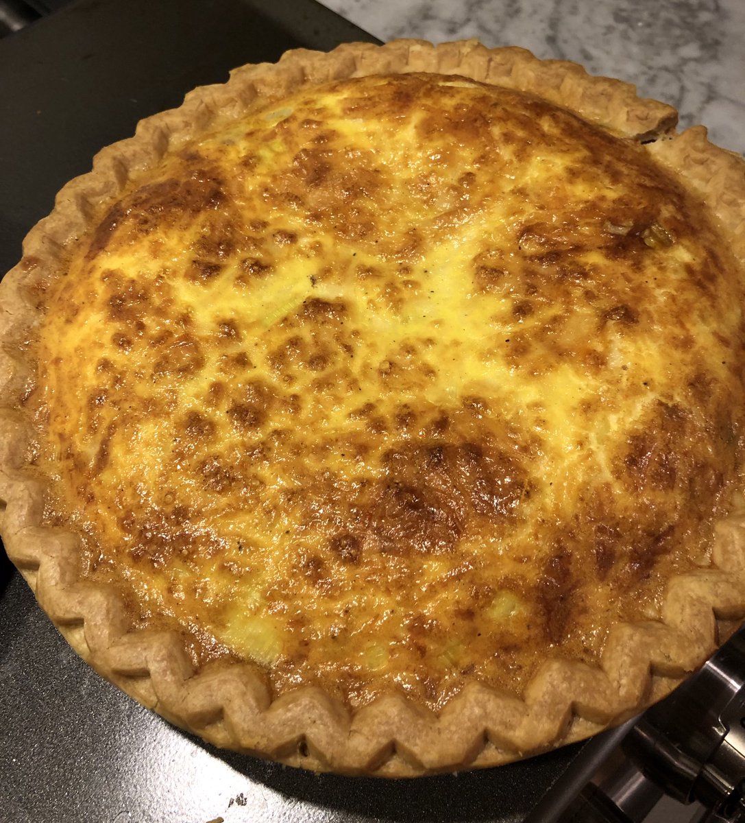 DrLoretoJackson's tweet photo. To celebrate #VeteransDay thinking of all those who served,including my #BabyBrother I spent time in #LoretosLab today to honour him by creating a dish he would love: @LeekHamQuiche Even @CoachChrisIp said it was surprisingly good! Surprisingly? Thank you to ALL #Veterans https://t.co/suonj5PmB2
