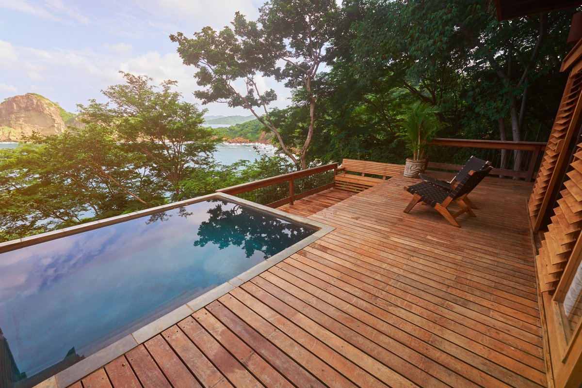 DeckingIpe's tweet photo. Cumaru known as Brazilian Teak is one of the densest hardwoods available for outdoor construction, second only to ipe, often used for decking, flooring, railroad ties as well as other purposes. Email or call: IpeDecking@gmail.com  (305) 887-1955 https://t.co/Z7Kmz4jsho
