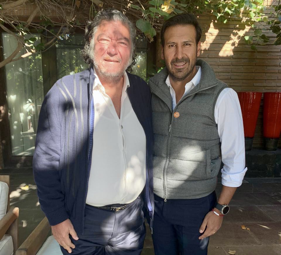 AbelDmzAzuz's tweet photo. Esta tarde me reuní con mi amigo el Ing Jorge Hank Rhon, con Mario Sanchéz Madrigal del #Sintoled y José Luis Canchola Arroyo, en dónde refrendamos compromisos en beneficio de los trabajadores. #SindicalismoNuevo https://t.co/ChXJqvGWVu