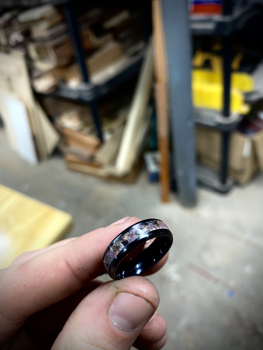 JTreeCreations's tweet photo. 💍Custom Couples Ring Giveaway💍

Whoever wins will win a couples  set!

Rules: 
MUST follow/RT
Tag friend(s) for extra entries 

Ends when I hit 9k!

International welcome/must pay ship https://t.co/Gdb4EpHonG