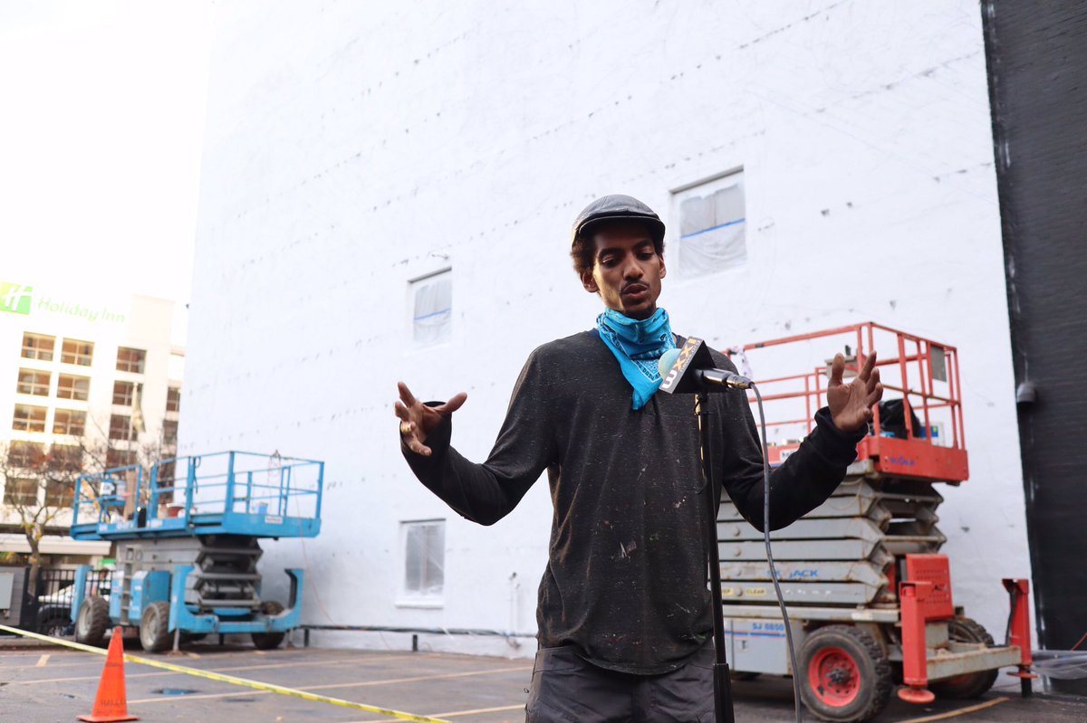 The wall received a bit of media attention throughout the day — @WillCleveland13 from  @DandC,  @jamesbrowntv from  @WXXINews, and  @SPECNewsROC all stopped by.