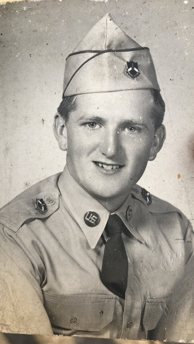 TomGailey's tweet photo. Thanks for your service Dad. And for much more too, including sharing the great pictures. 😉 #VeteransDay https://t.co/ZBZi6qVsuA