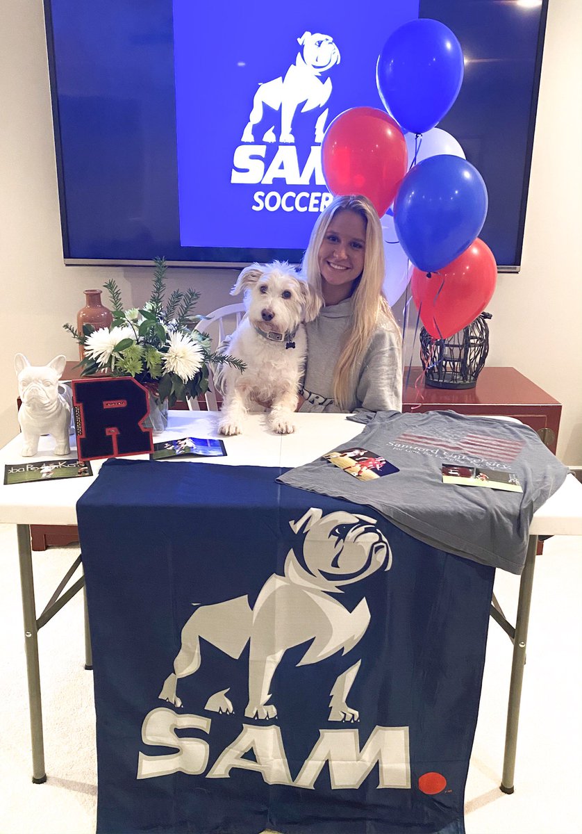 Anna Major tweet media