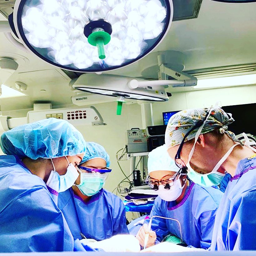 On Wednesdays, we operate #Womenoperatingwednesday #ILookLikeASurgeon