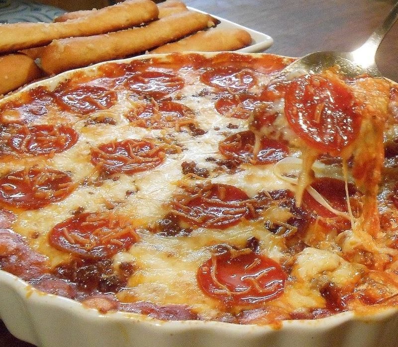 oficial_diaadia's tweet photo. Torta de Pizza( No pote)                               https://t.co/8hNyYpDfUW….                                     #tortadepizza https://t.co/Ob7QakNyOv