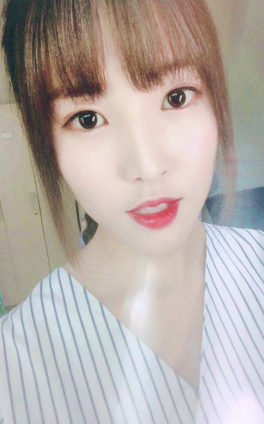 GRDSofficial's tweet photo. ㅤ( ☾. ) # 𝗚.uᥲrdıᥲns ❏ ___ ,, ➪ ᥱvɘ - 𝕟𝕥𝕤⭒⧉ › #ConstlyDB + #TAGWithConstly 𓂃 ֶָ֪֢ ⊰.
Cassie se encuentra listisima para el debut de las niñas de CONSTLY a quienes queremos felicitar por su debut. Esperamos que les vaya muy bien en su carrera, éxito!!! ( ꈍᴗꈍ) https://t.co/4EjYD2u2fn