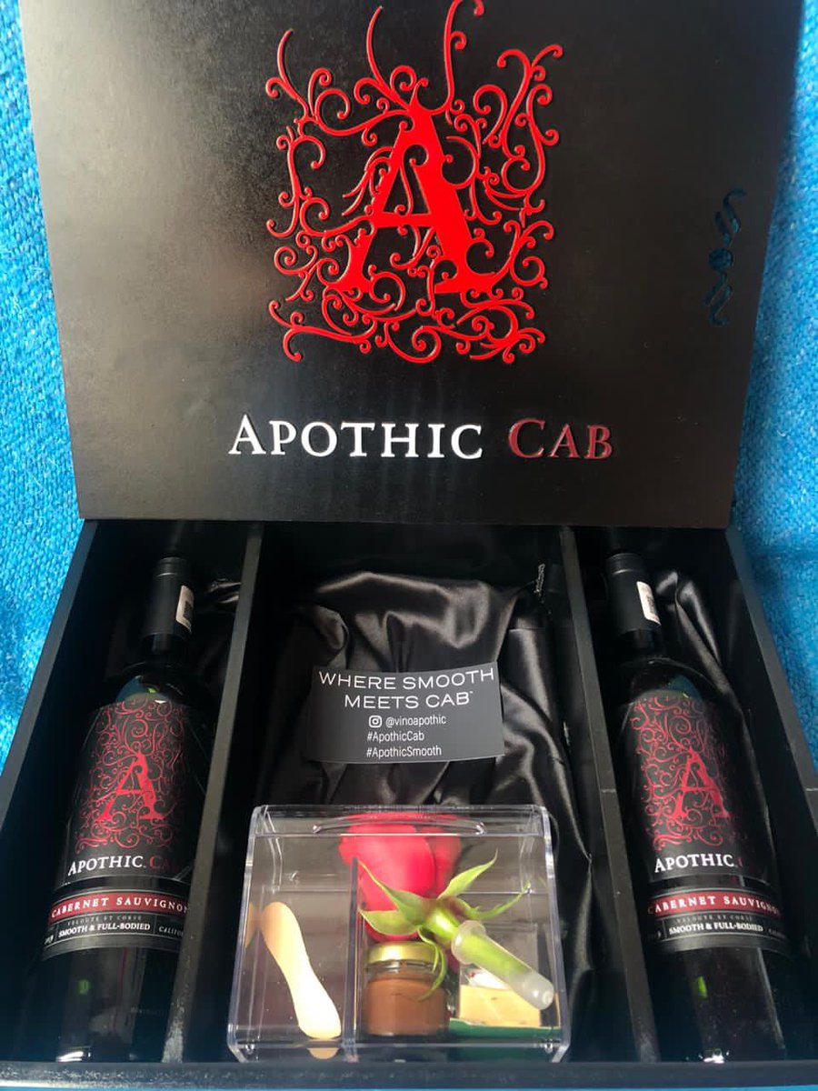 FoodandTravelMX's tweet photo. Ya estamos listos para disfrutar del nuevo vino #ApothicCab, a través de una cata sensorial y virtual dirigida por la sommelier Gloria Lescieur. ¡Te contamos! @ApothicWine #ApothicSmooth https://t.co/x4nBbsJ2Xm