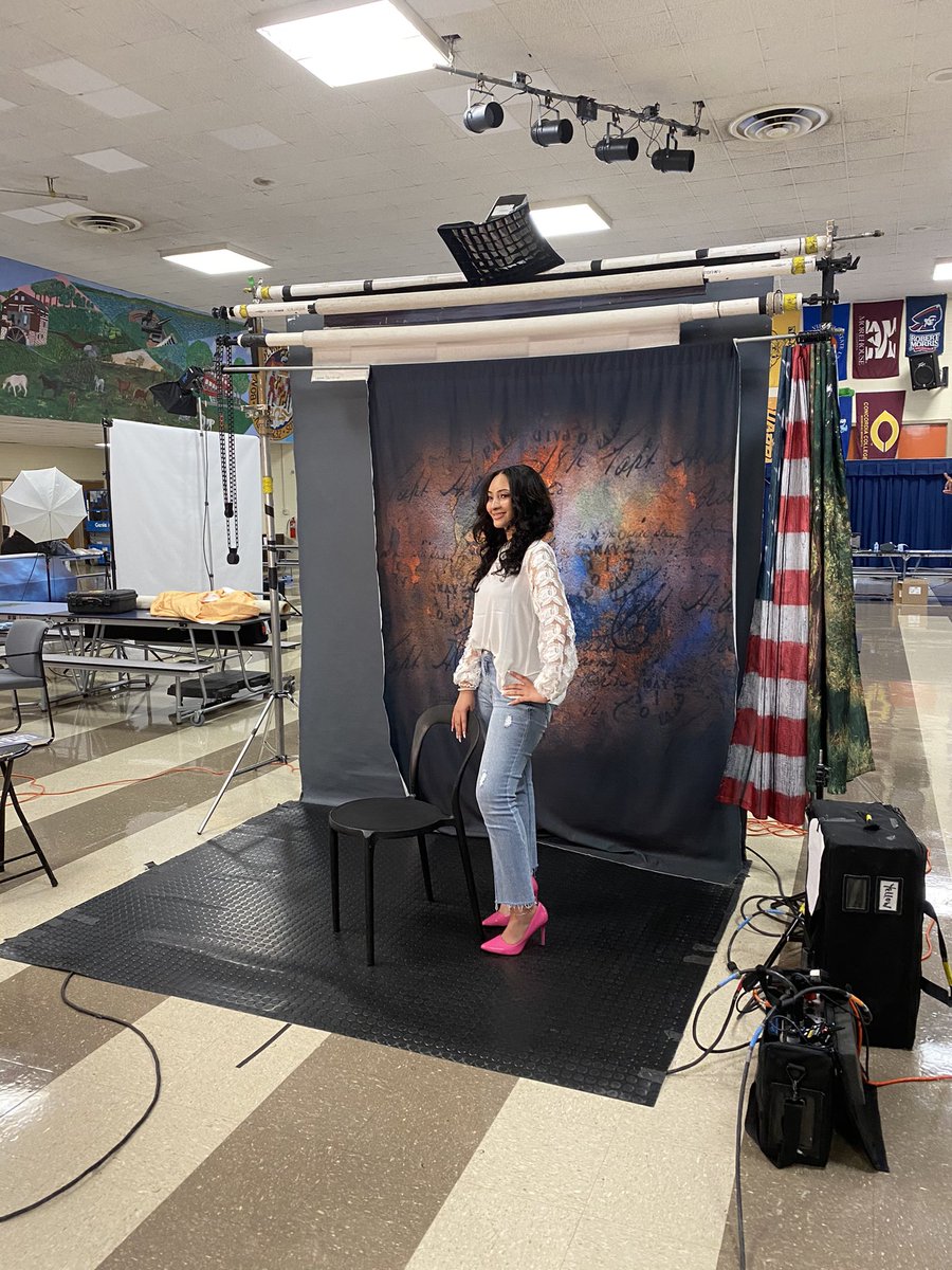 Senior portraits have begun and my babies are getting ready for the world. I am so proud of them and can not wait to see the great things they will accomplish. They are truly my sunshine and why I enjoy my job.