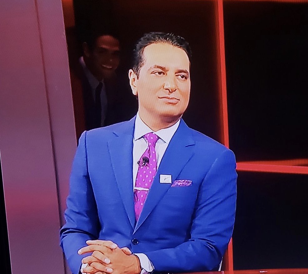 Big happy birthday to my dude and the ghost of Mark Sanchez who stalks me in the darkness while on TV. 