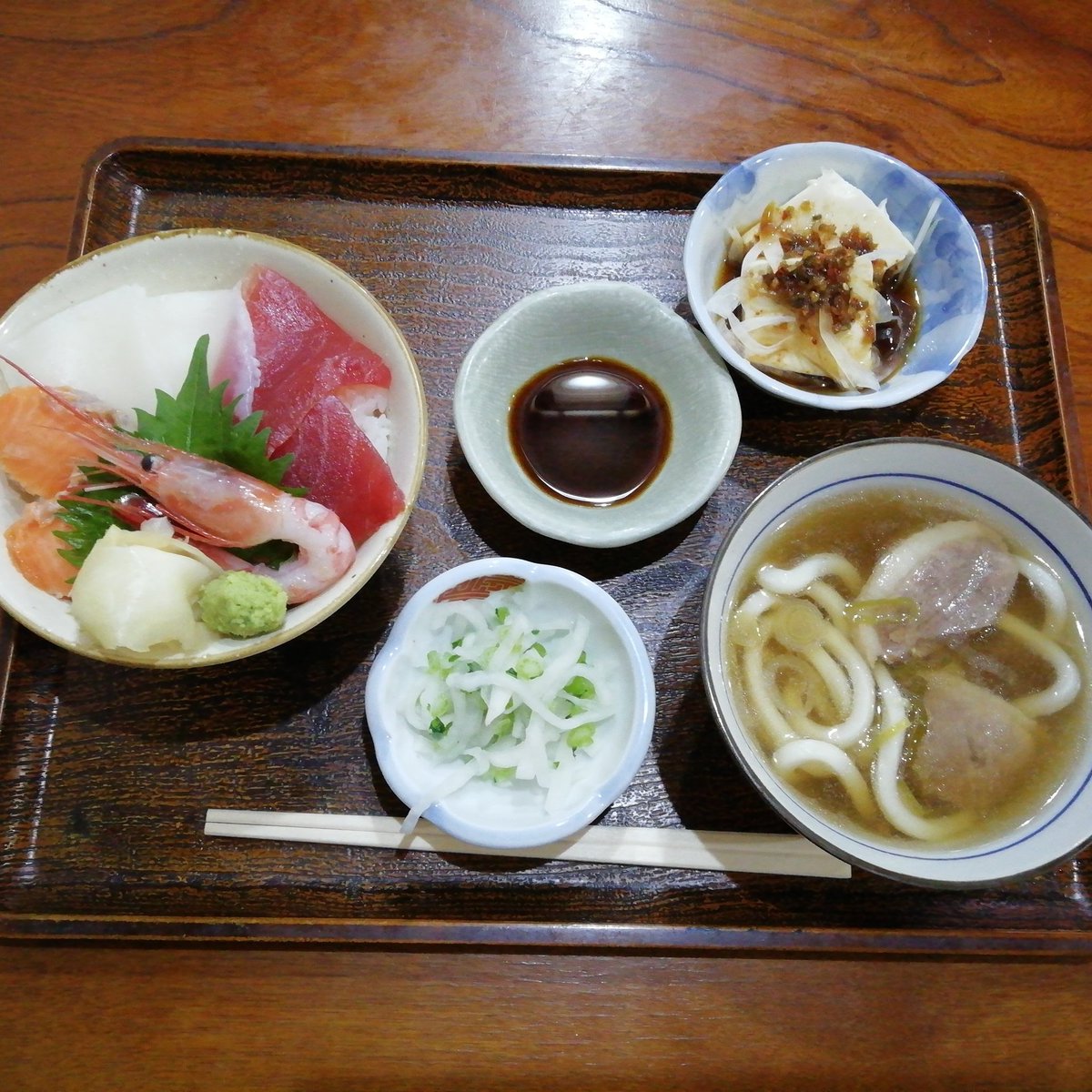 みんなの 肉うどん 海鮮丼 口コミ 評判 食べたいランチ 夜ごはんがきっと見つかる ナウティスイーツ みんなの 肉うどん 海鮮丼 口コミ 評判 食べたいランチ 夜ごはんがきっと見つかる ナウティスイーツ
